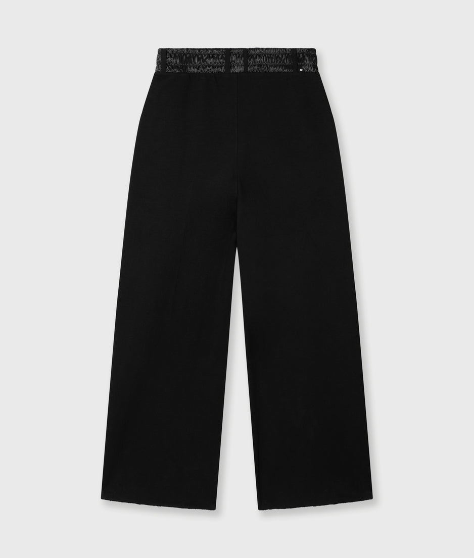 THE WIDE JOGGER | black