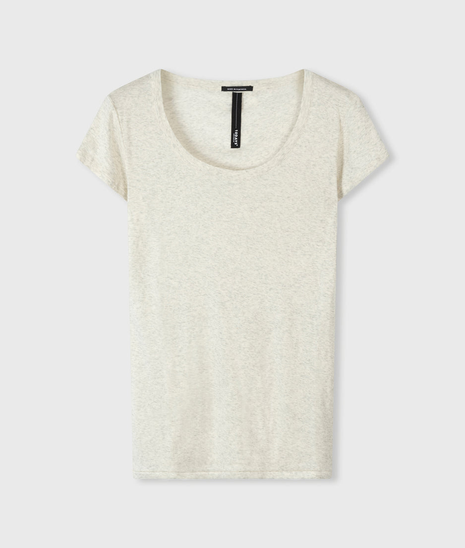 THE SLIM FIT TEE | soft white melee