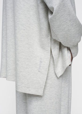 soft scuba blouse sweater | white grey melee