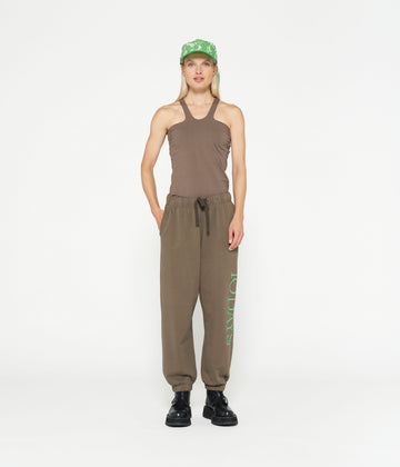 sporty wrapper | dark moss
