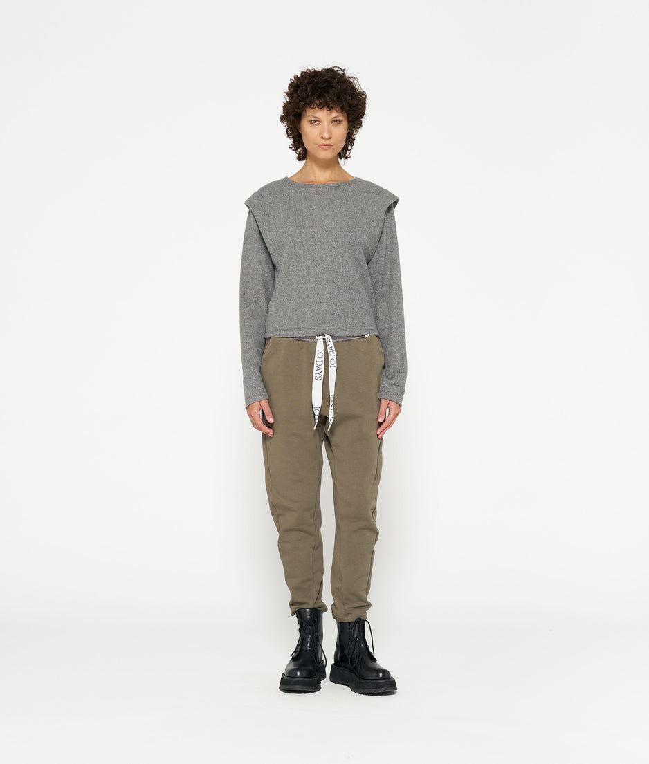 folded shoulder sweater | oil grey