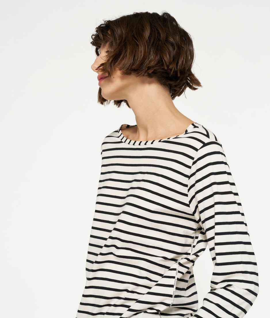 THE LONGSLEEVE STRIPE | white/black