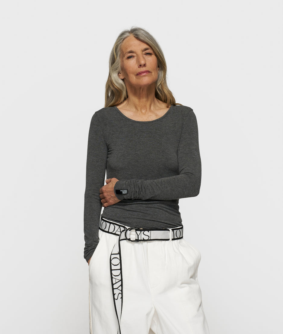 extra long sleeve tee modal | antra melee