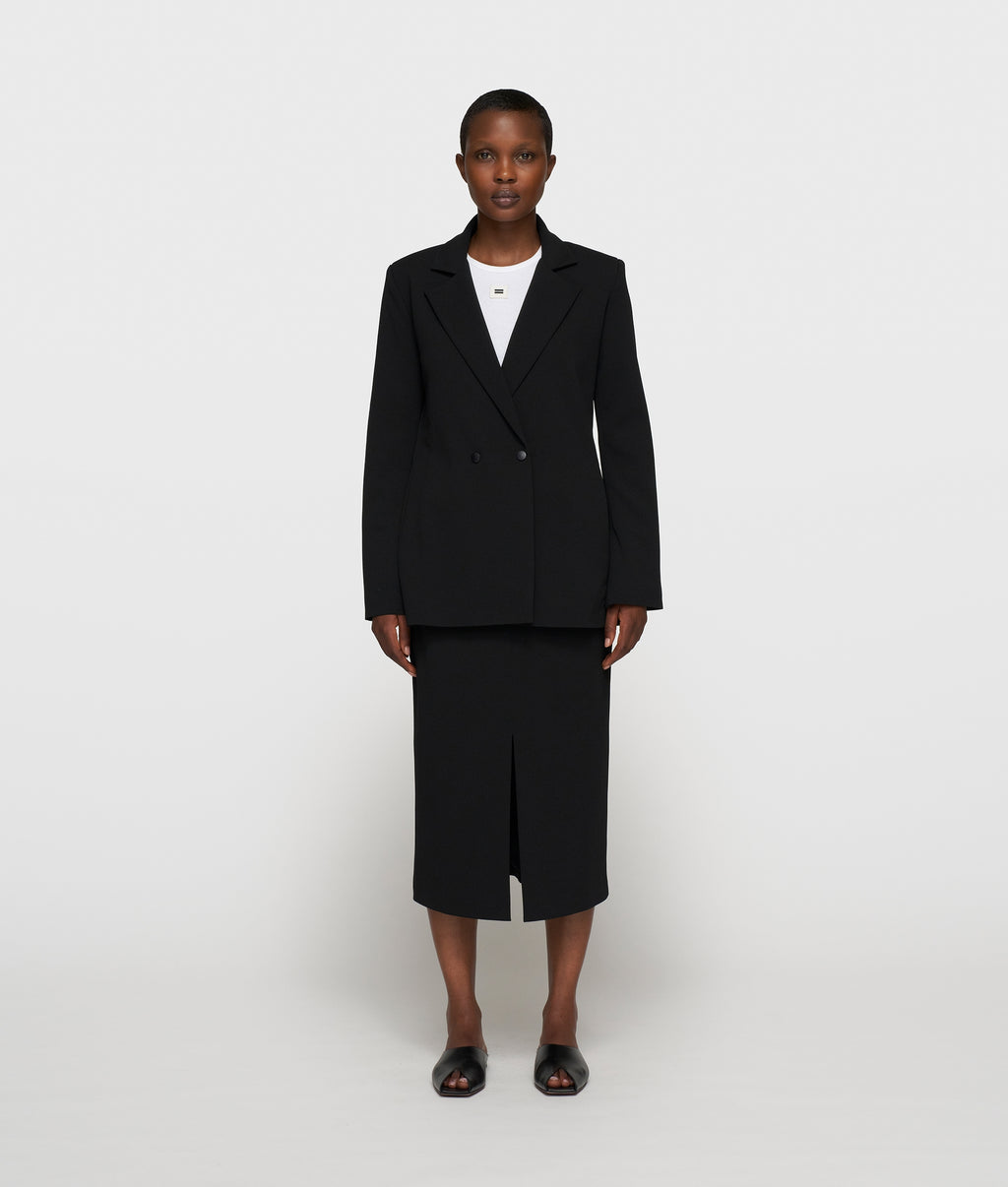 The Boardroom Blazer | black