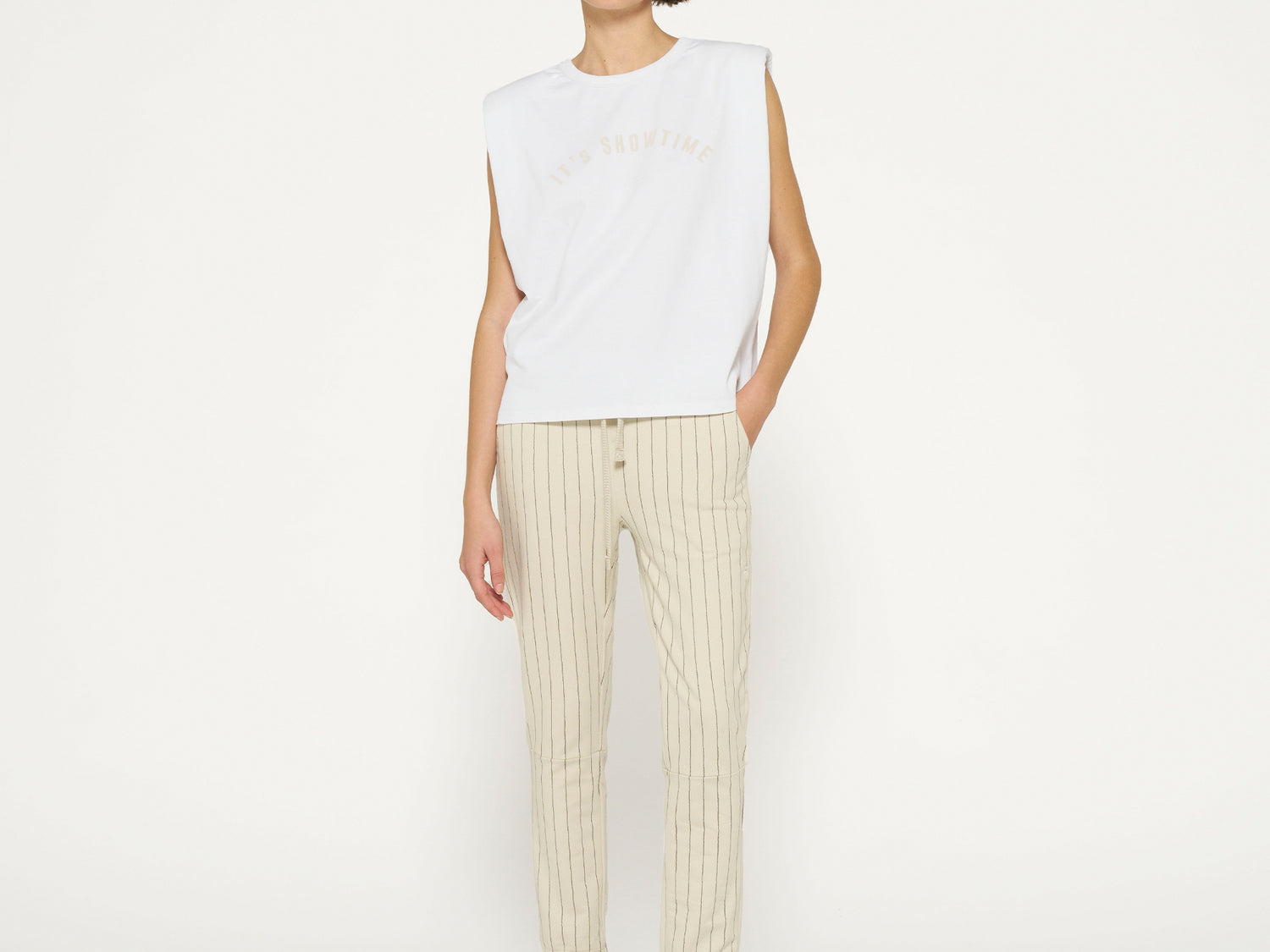 cropped jogger pinstripe | light safari