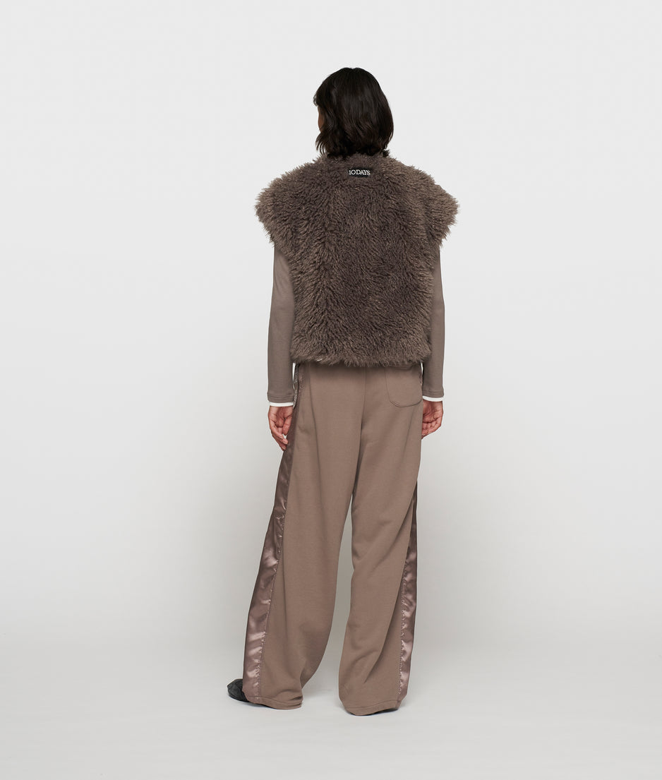 the Bobbie gilet | moonrock