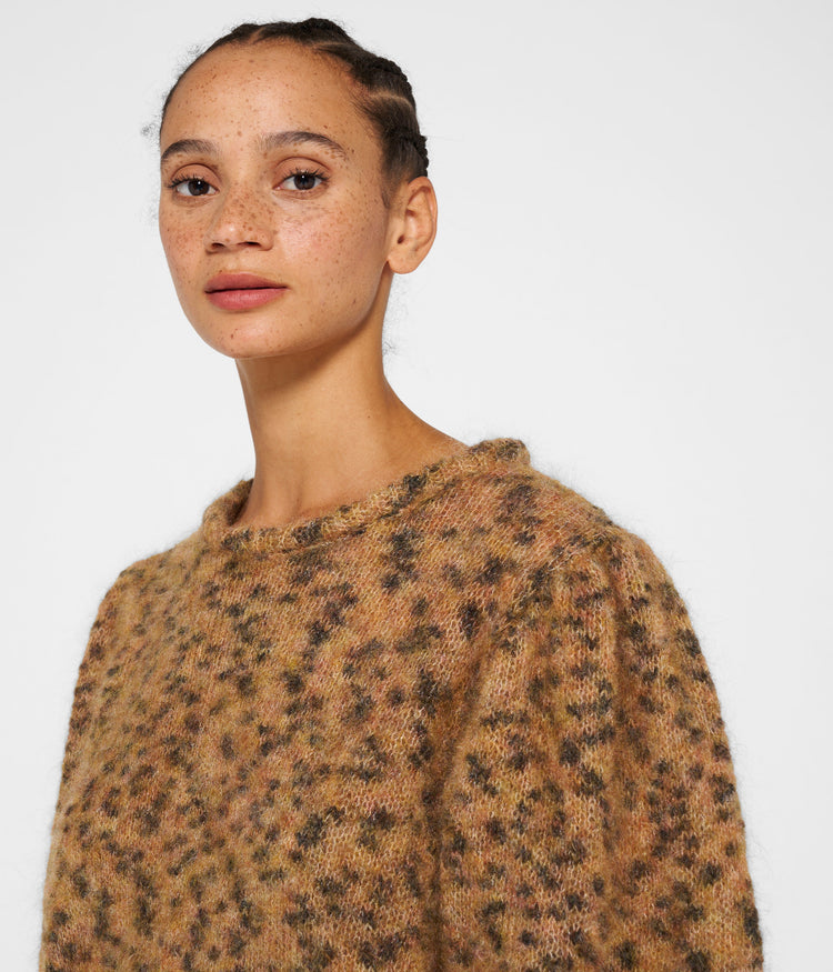 puffed sweater knit leopard | saddle brown