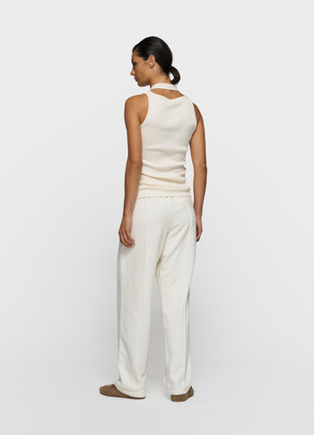 a-symmetric rib top | ecru