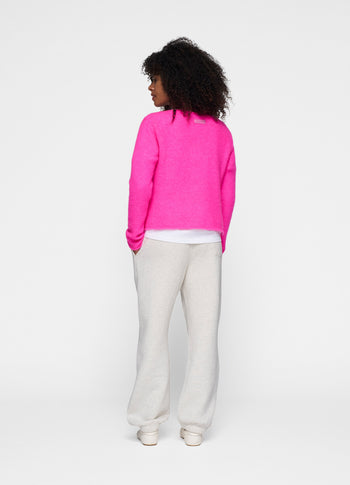knit sweater | neon pink