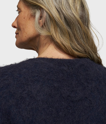 cropped hairy knit sweater | dark navy