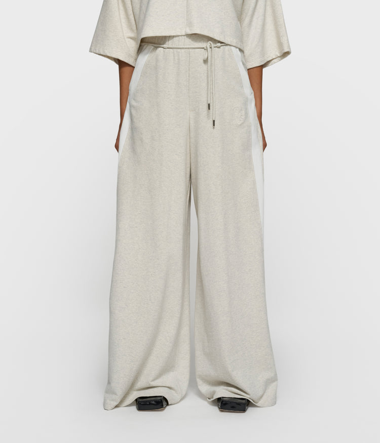 super wide leg jogger | soft white melee