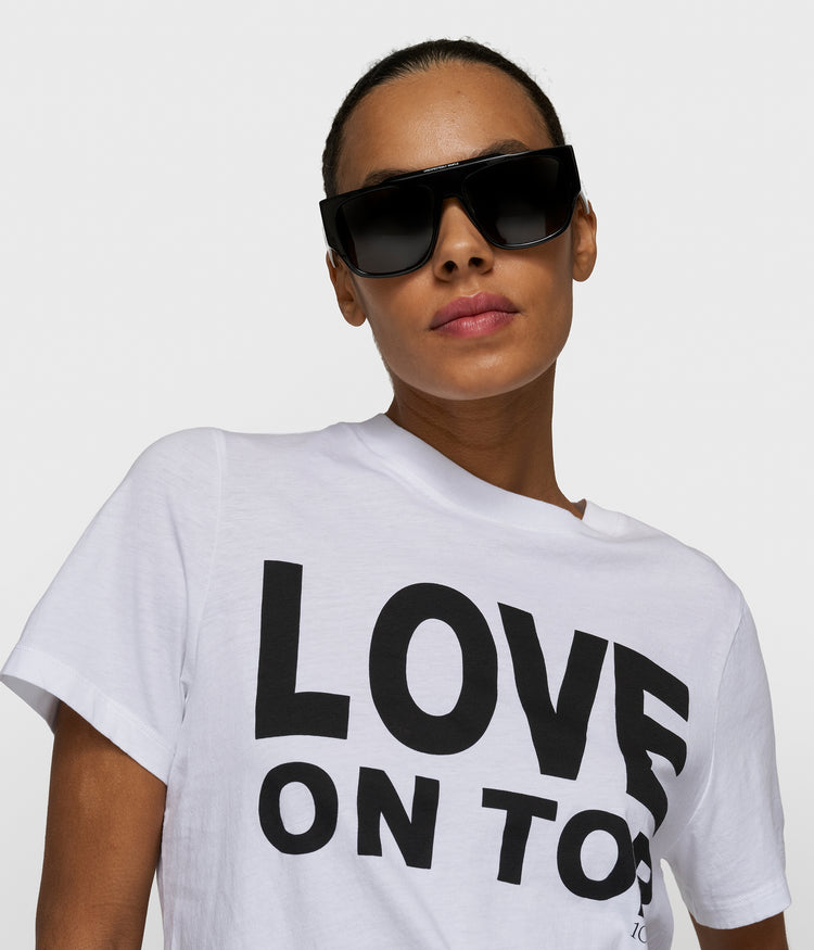 love petite tee | white