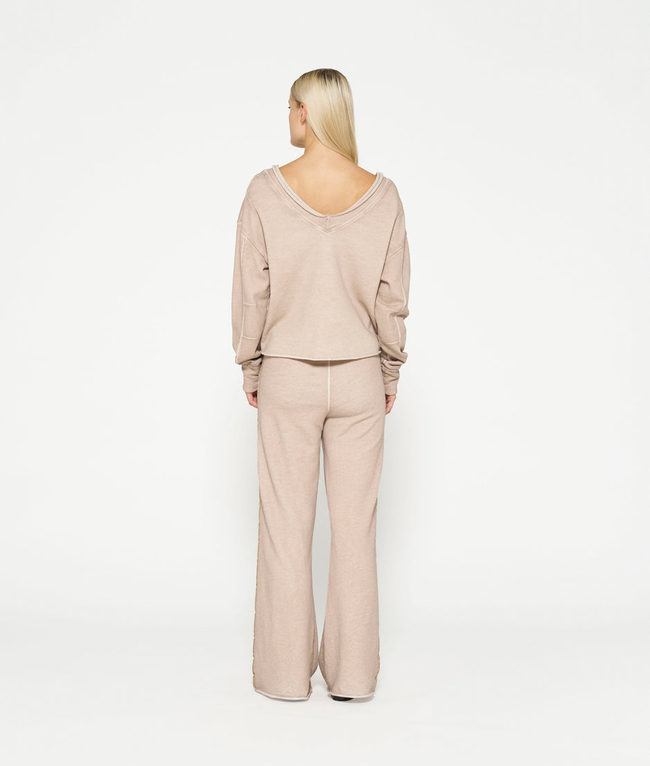 double v-neck sweat | sepia sand