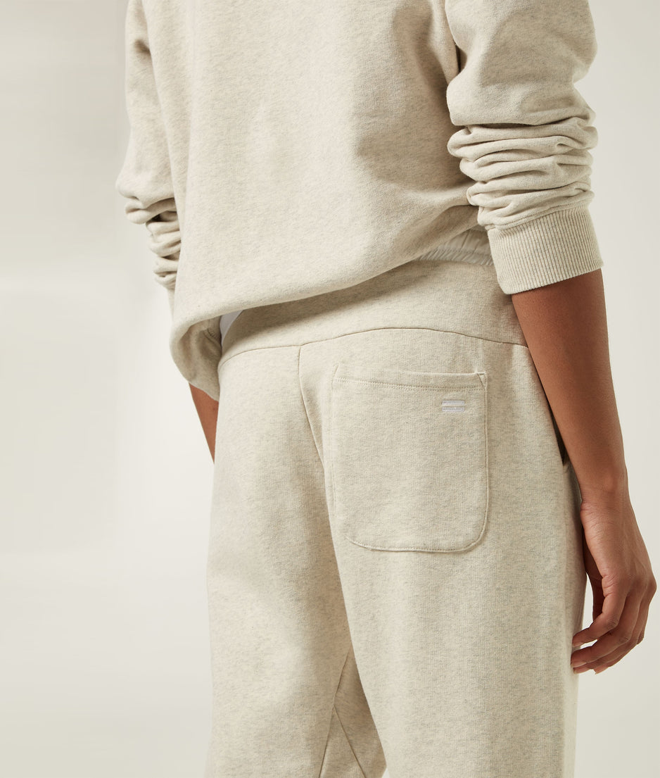 THE STATEMENT JOGGER | soft white melee