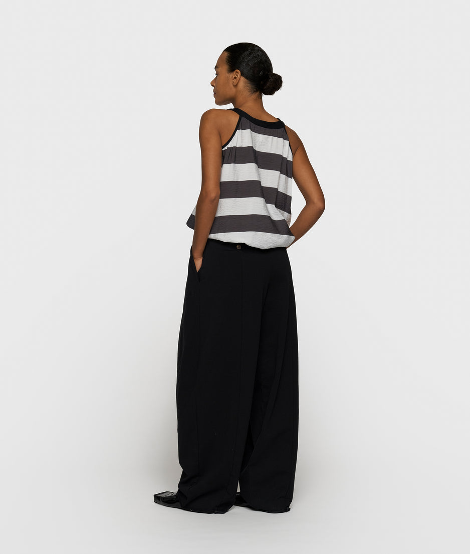 Bar piece | black