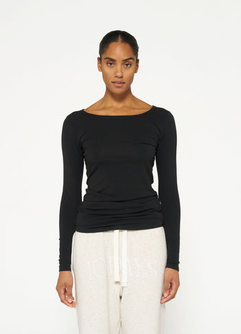 THE BOAT NECK TEE | black