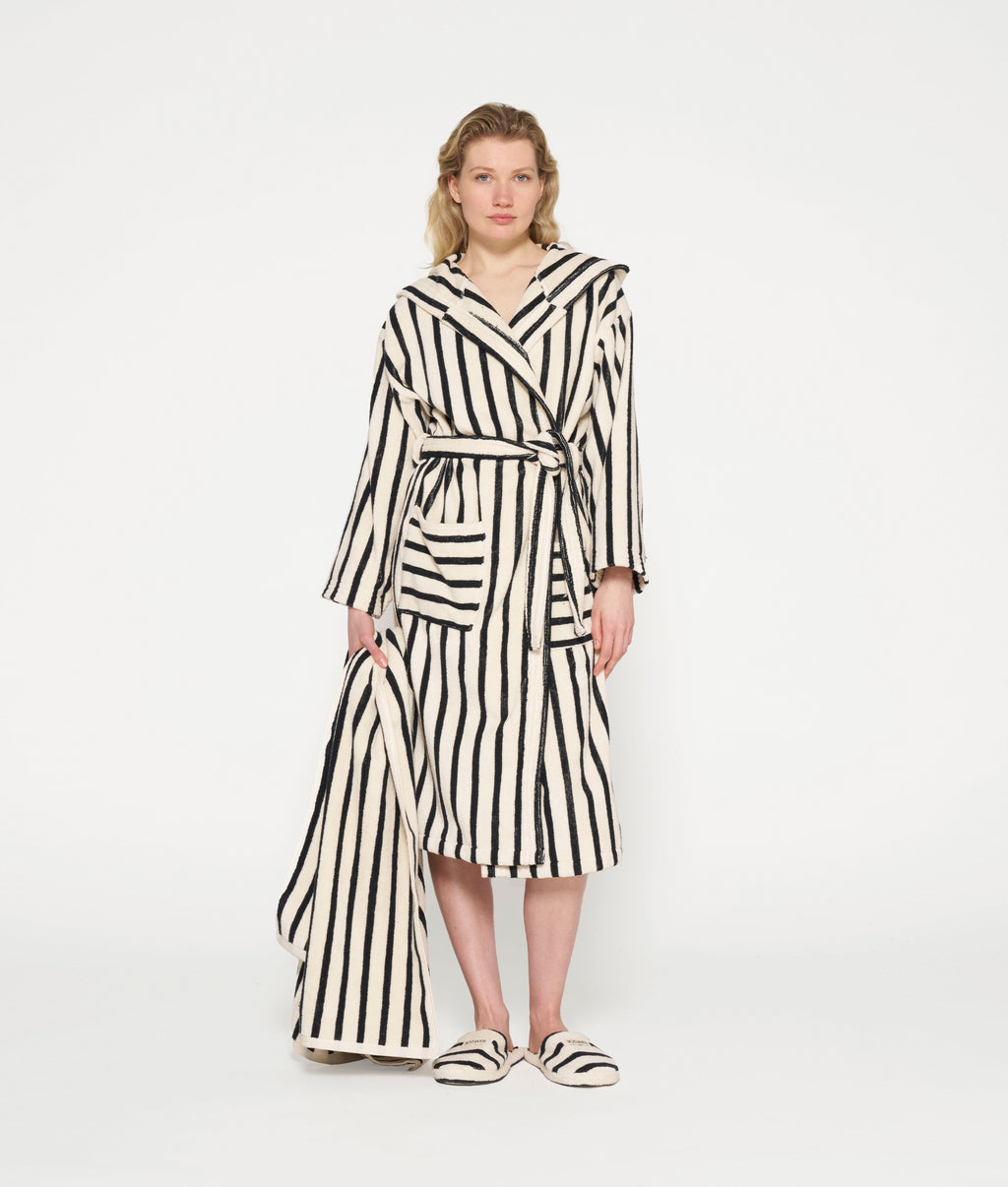bathrobe stripes | ecru/black