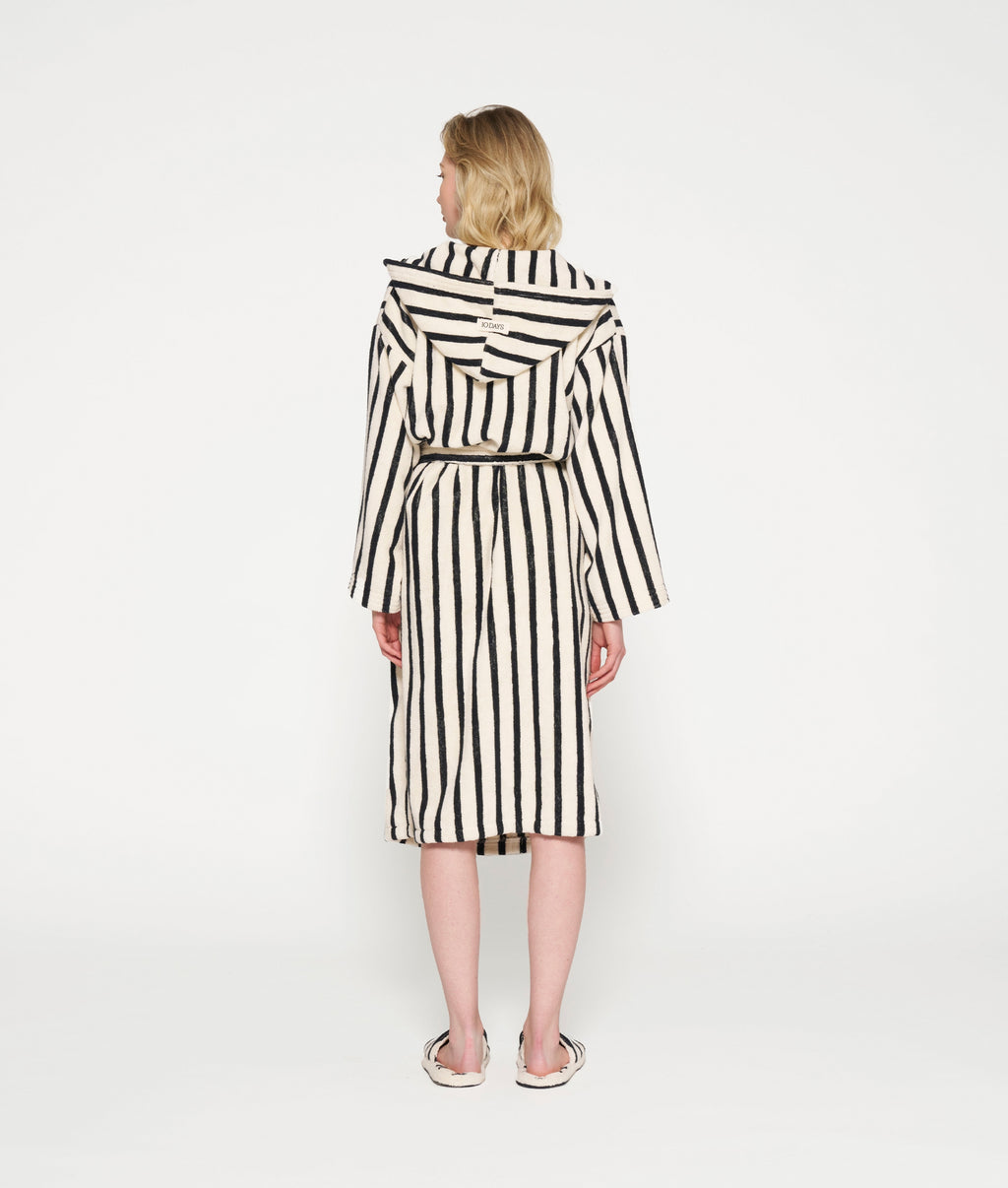 bathrobe stripes | ecru/black