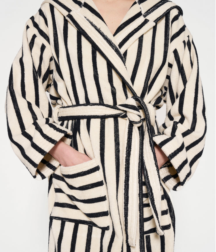 bathrobe stripes | ecru/black
