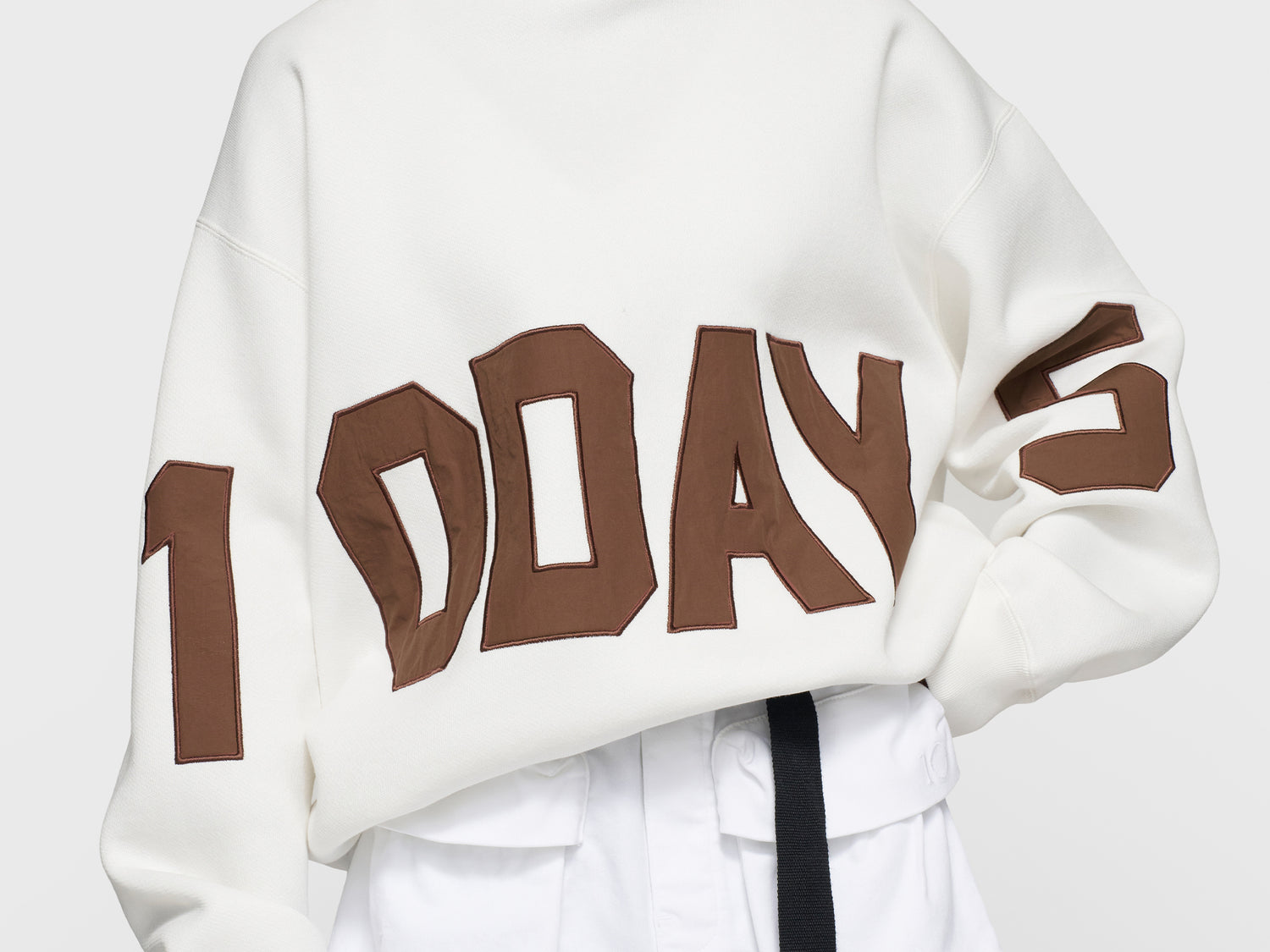 statement logo hoodie | ecru