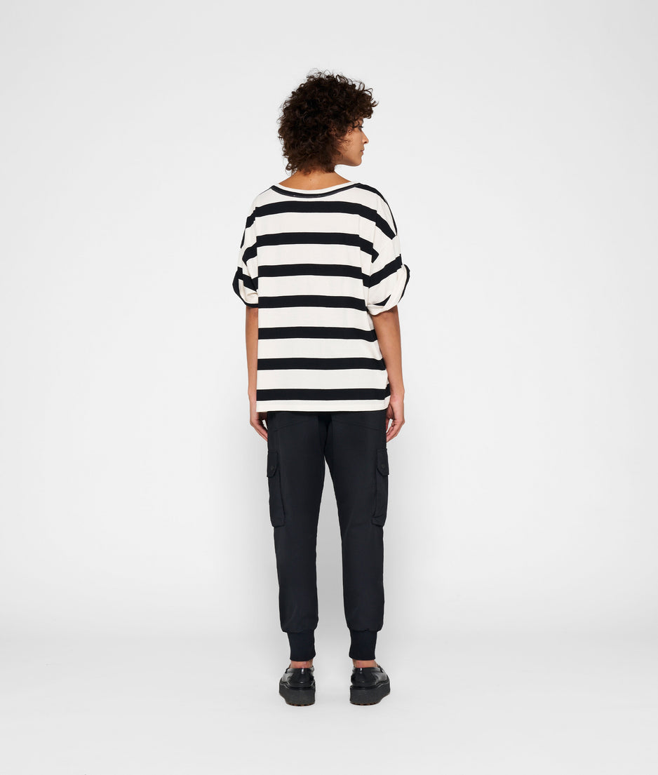 oversized tee stripes | white/black