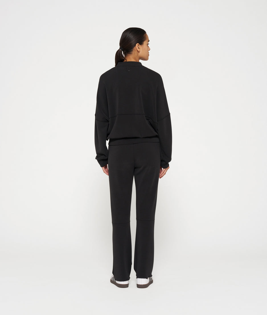 straight jogger scuba | black