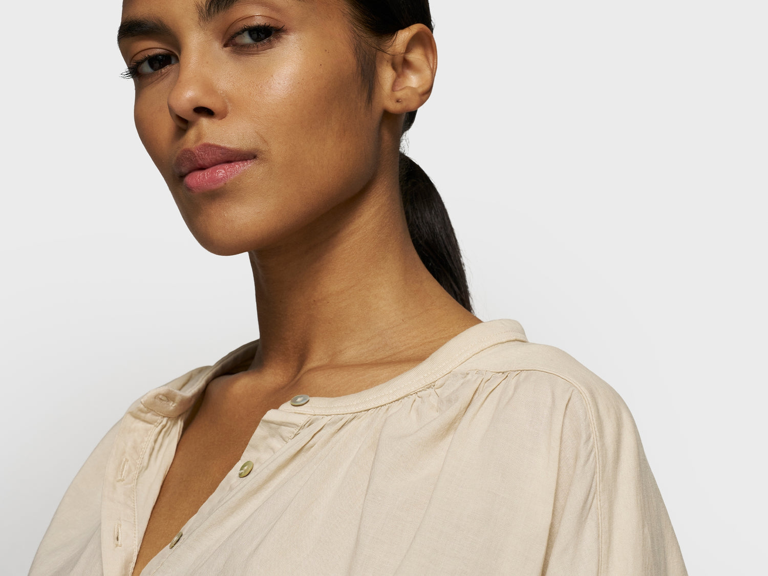 flowy blouse | light earth