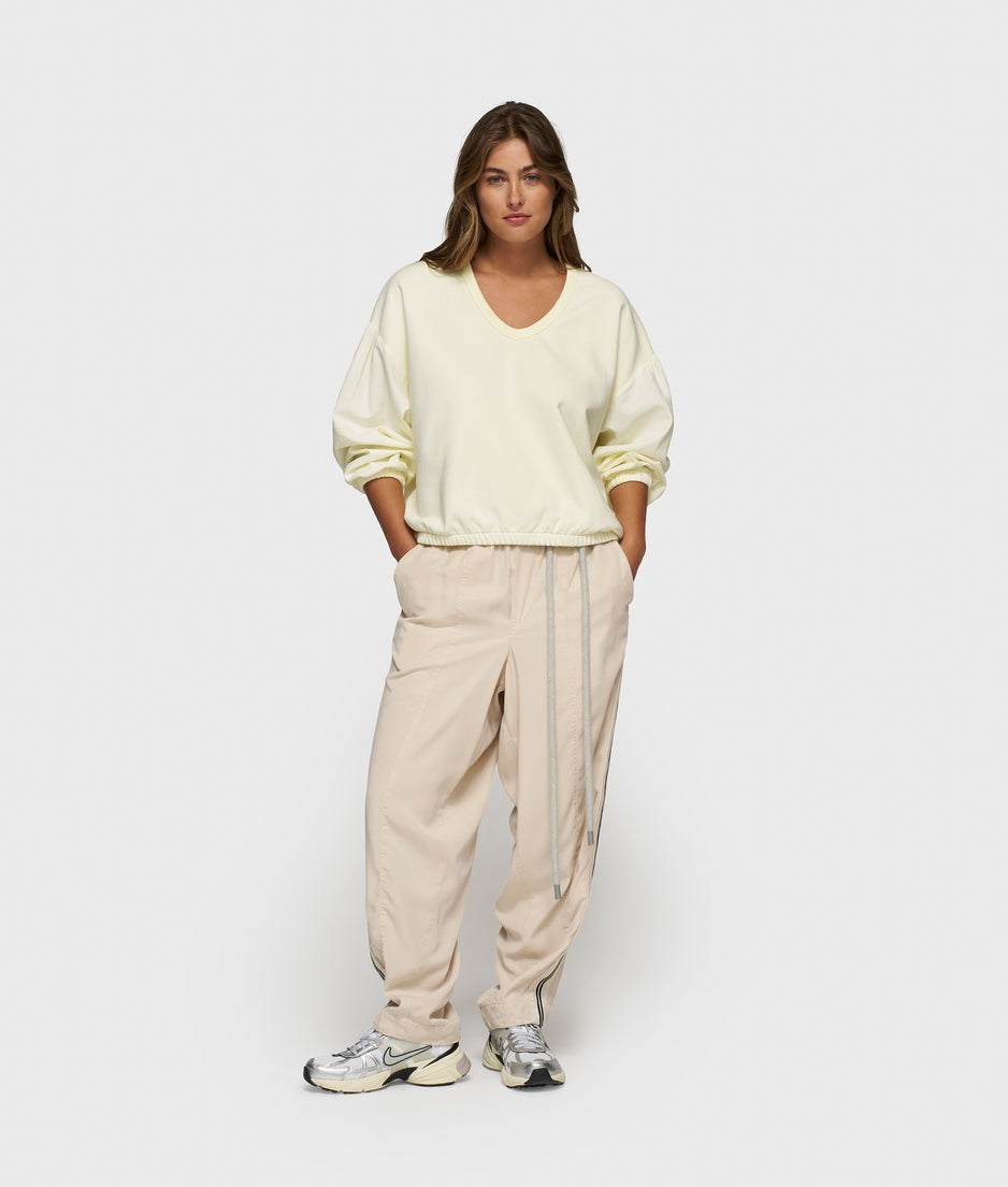 puffed sleeve sweater | faded pastel yellow