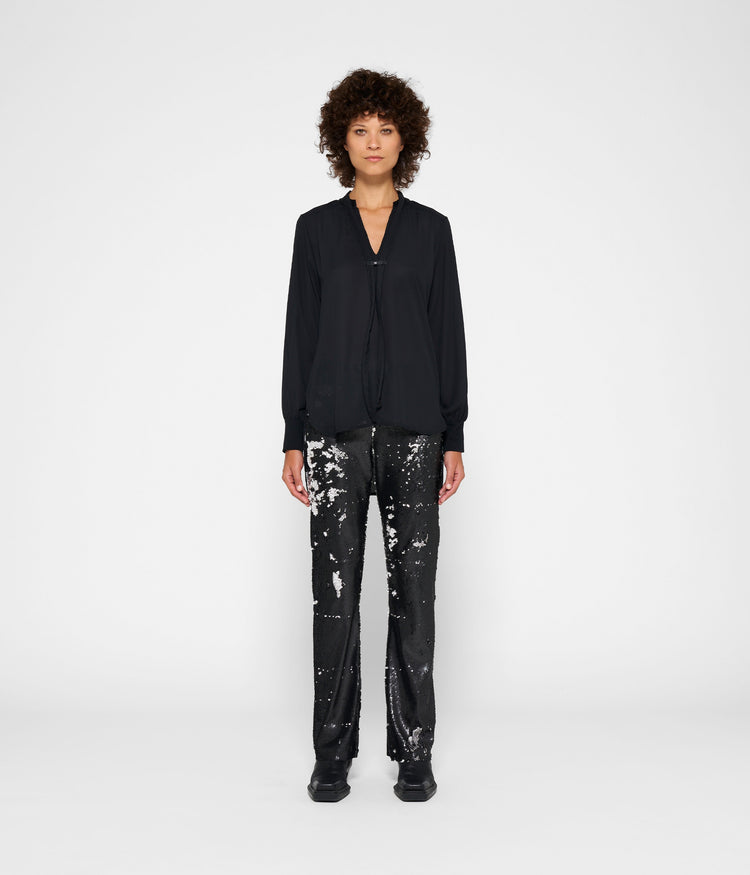 flowy blouse | black