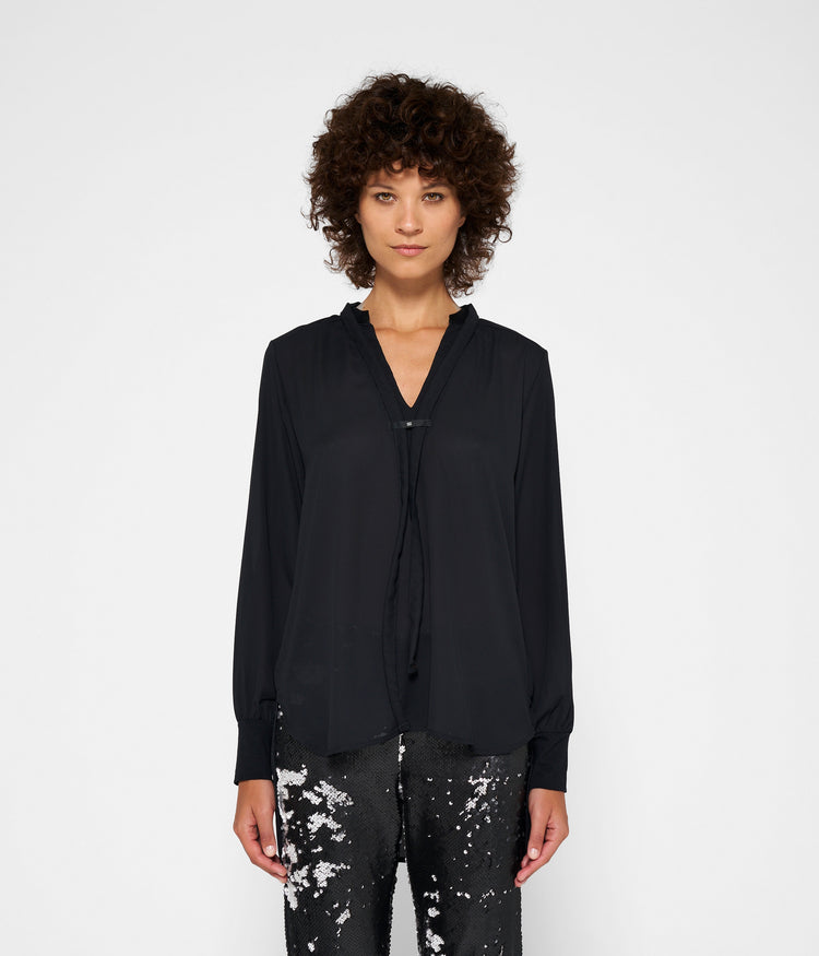 flowy blouse | black