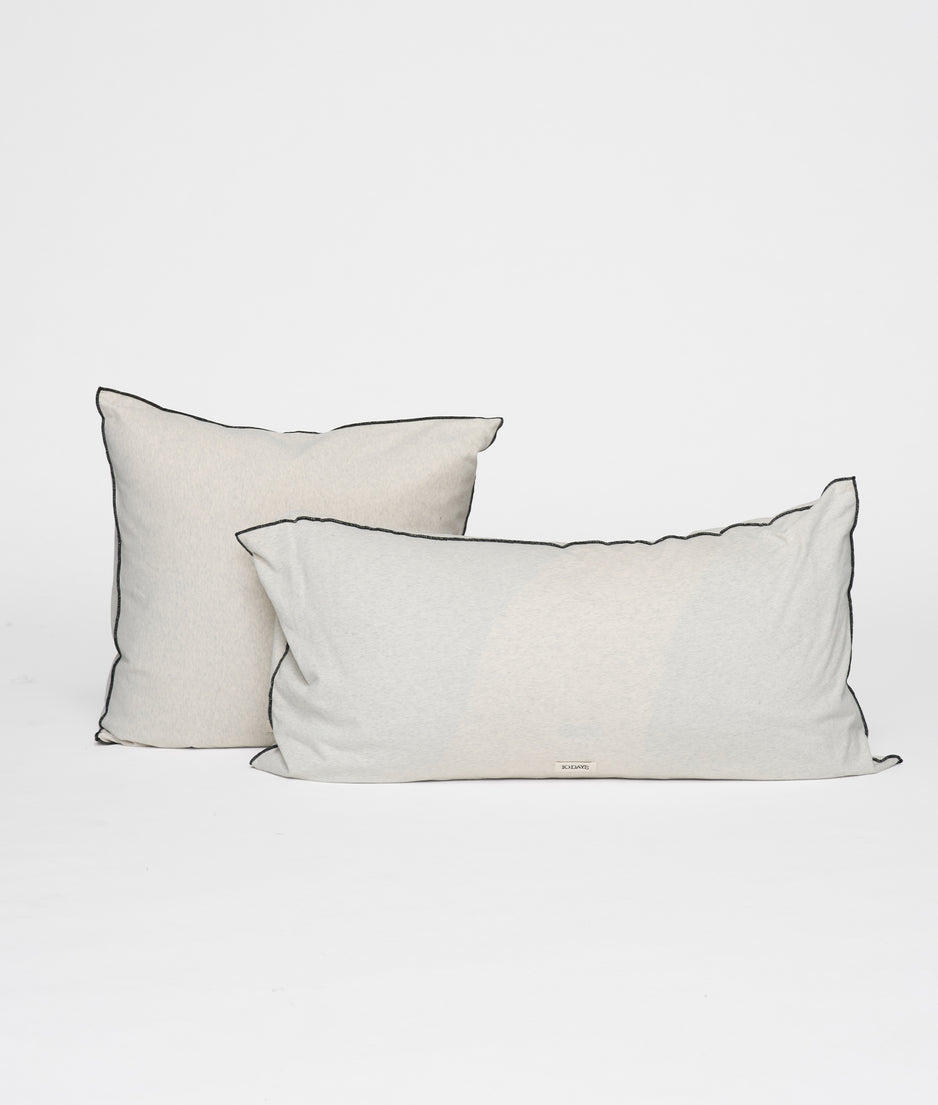 pillow contrast 50x90 | soft white melee