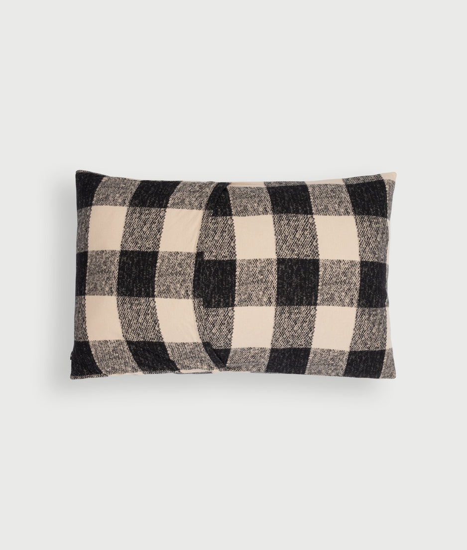 pillow check 40x60 | black
