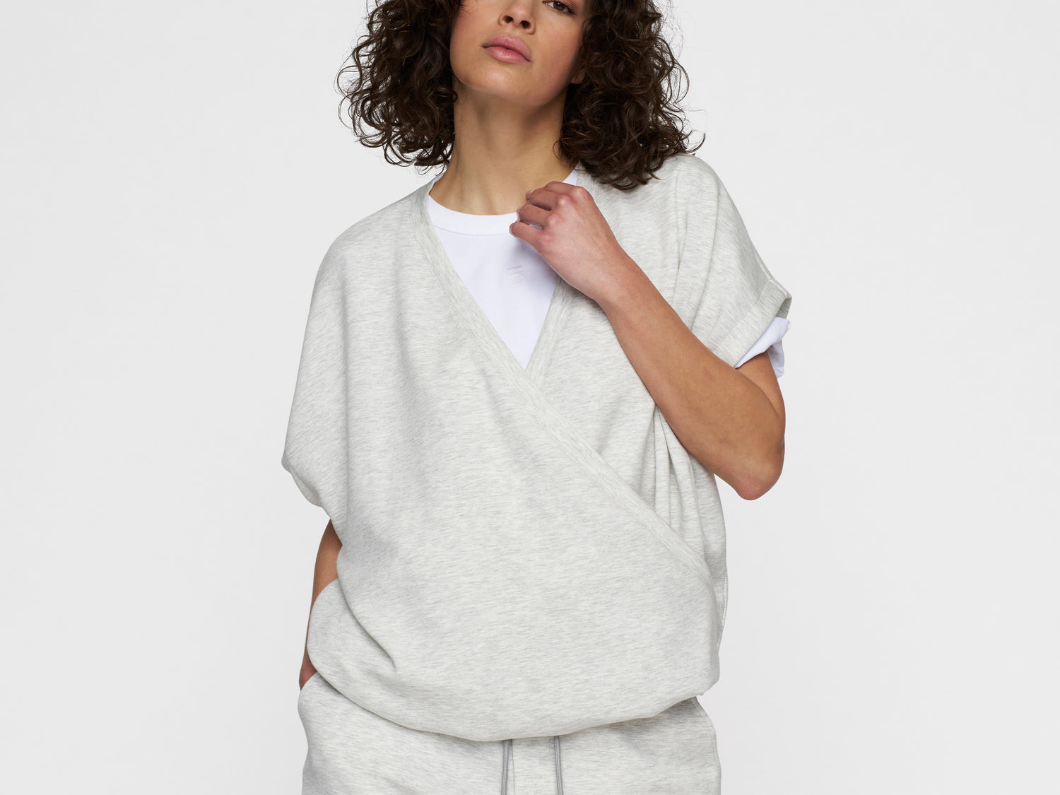 dance top | white grey melee