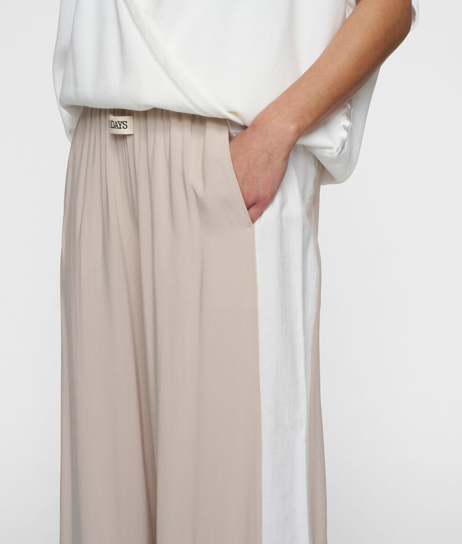 flowy pants | rope