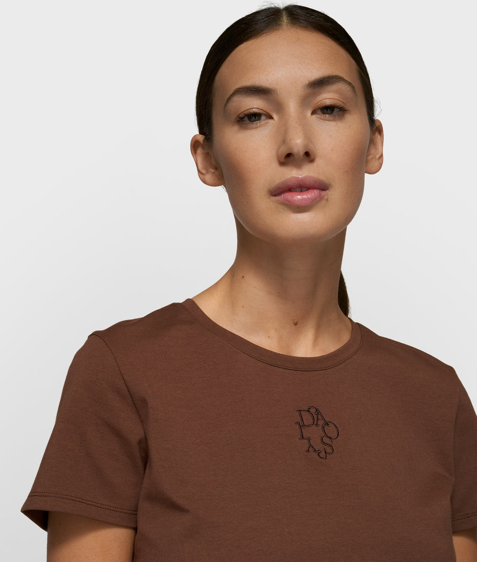 slim short sleeve tee | dark truffle