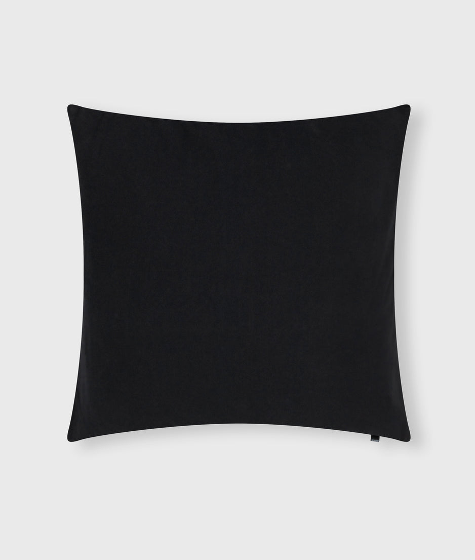 THE PILLOW COVER | black