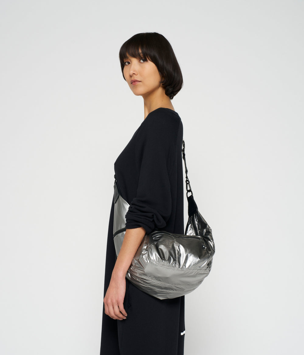 metallic banana bag | silver