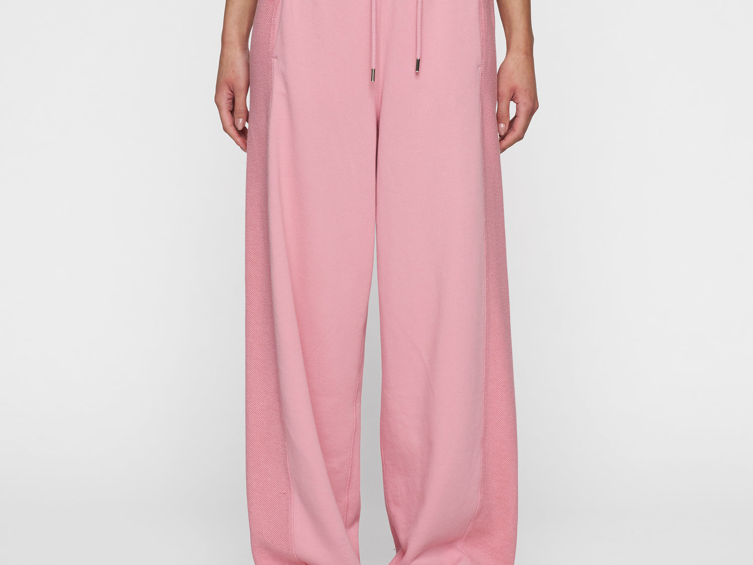 western jogger | bright raspberry