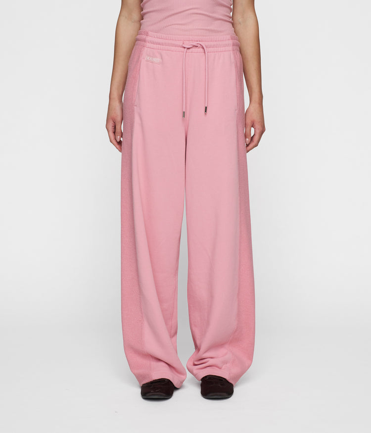 western jogger | bright raspberry