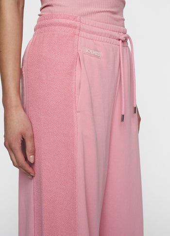 western jogger | bright raspberry
