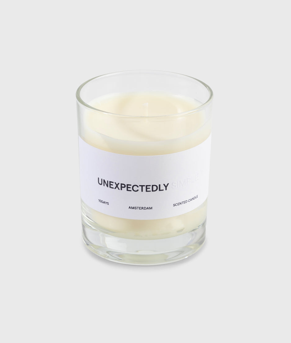 unexpectedly scented candle | multicolor