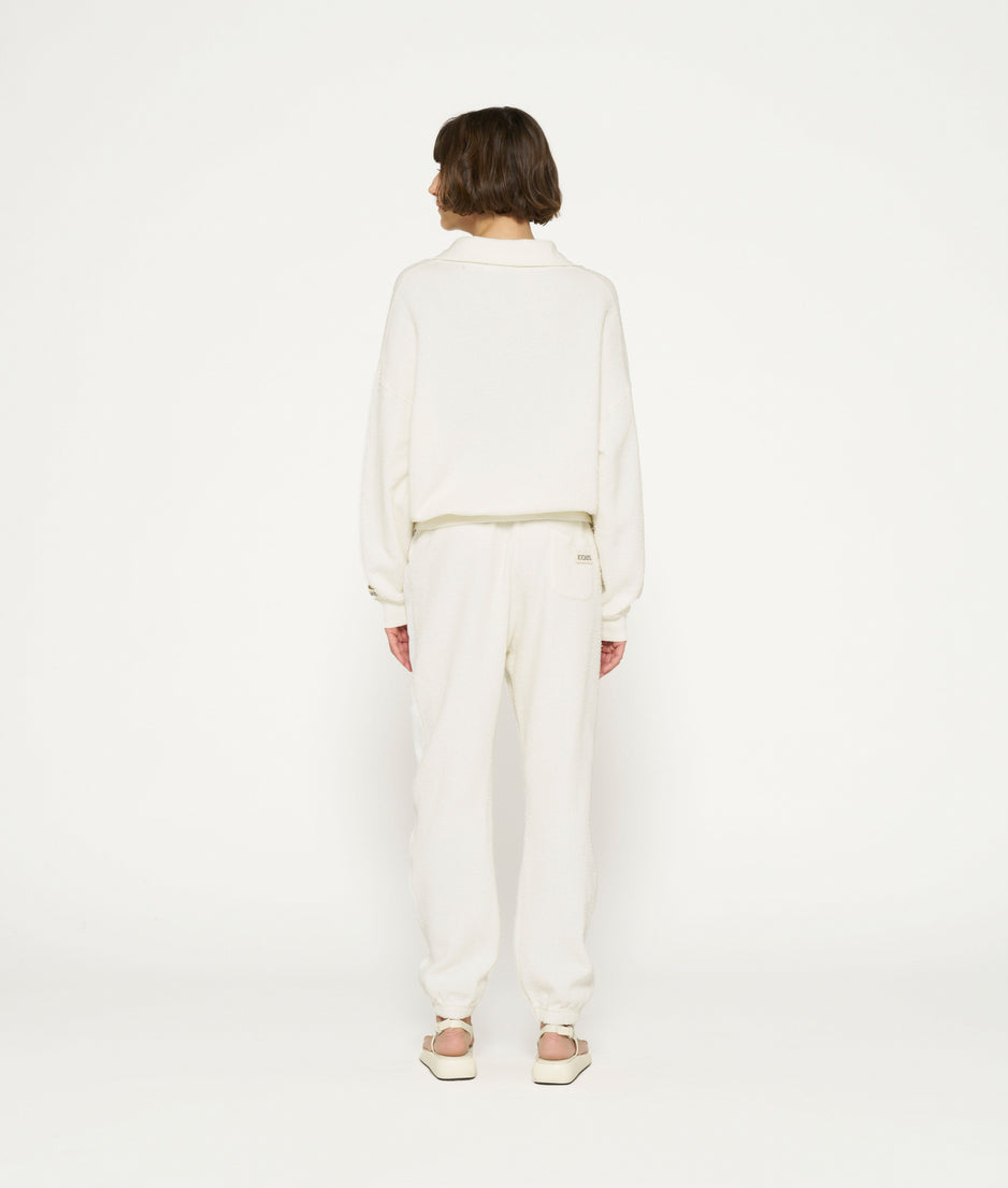 texture fleece jogger | ecru