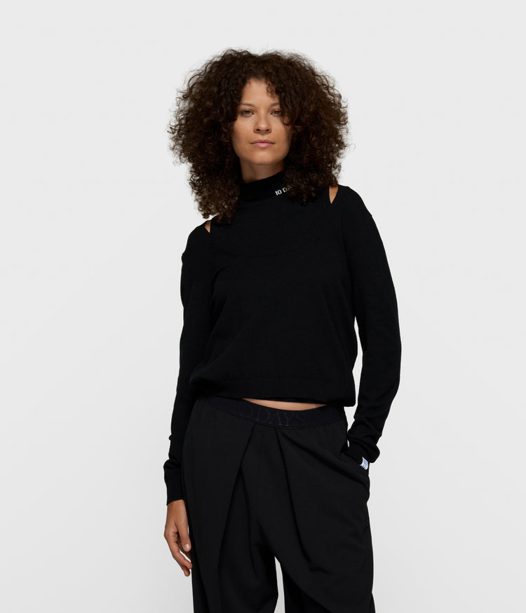 deep neck knit sweater | black