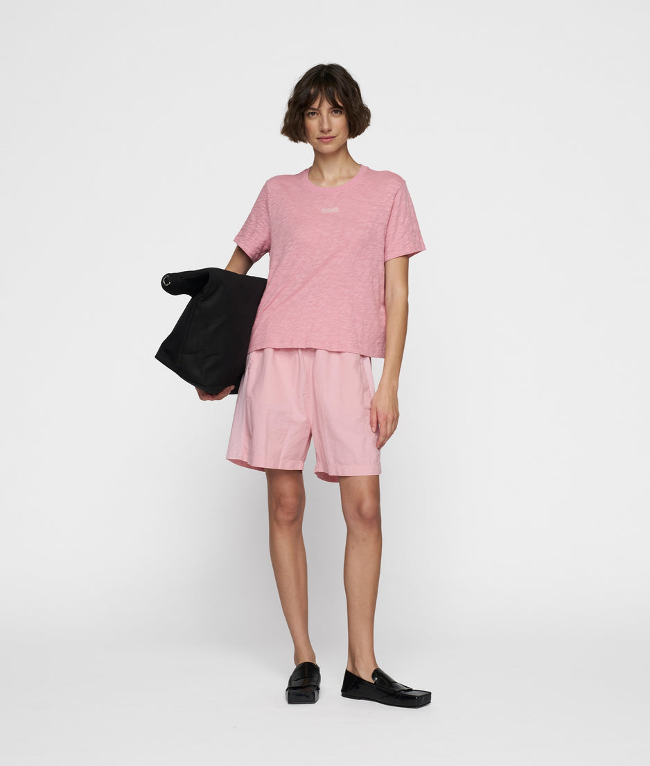 petite tee | bright raspberry