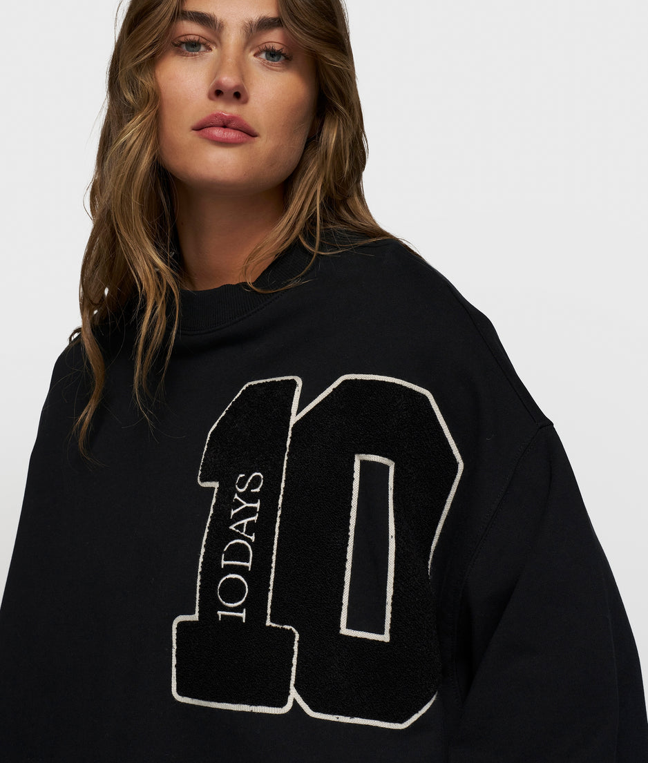 baseball sweater 10 | black