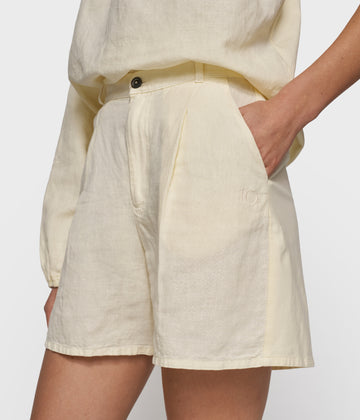 wide shorts linen | soft vanilla