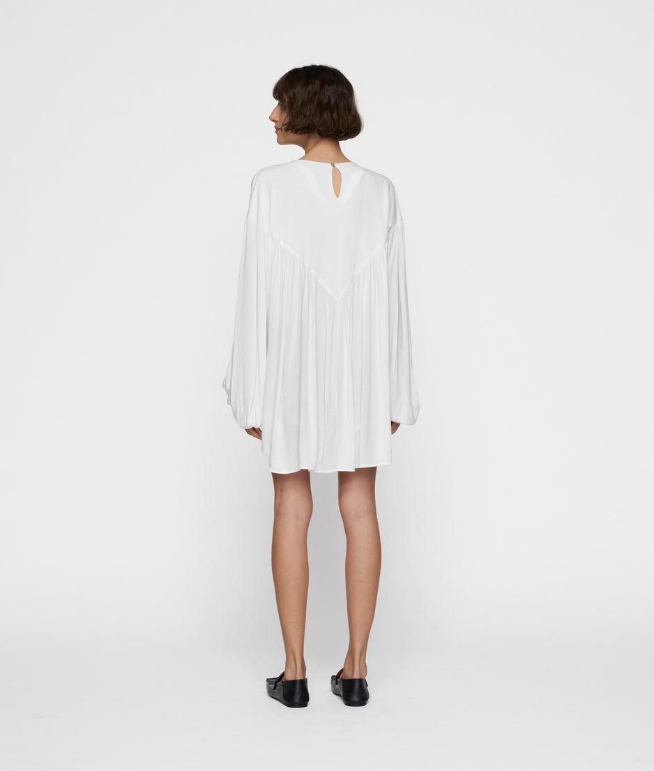 puffy blouse | ecru