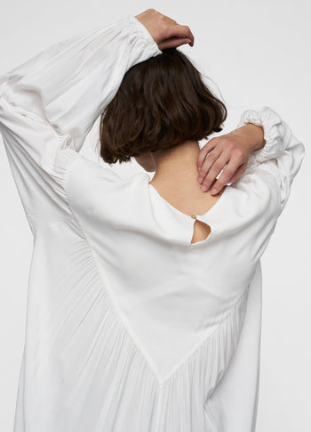 puffy blouse | ecru