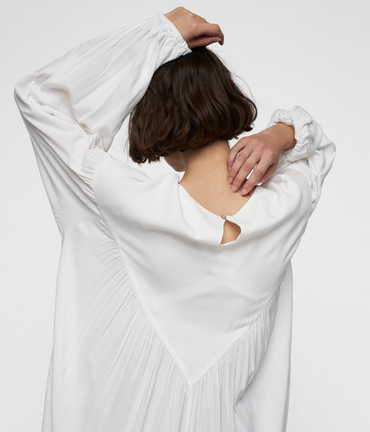 puffy blouse | ecru