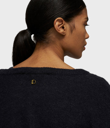 loose thin knit sweater | dark navy